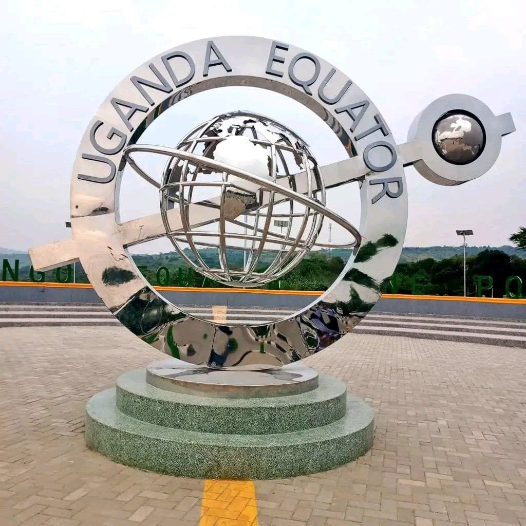 Kikorongo Equator Monument: Attractions in Uganda