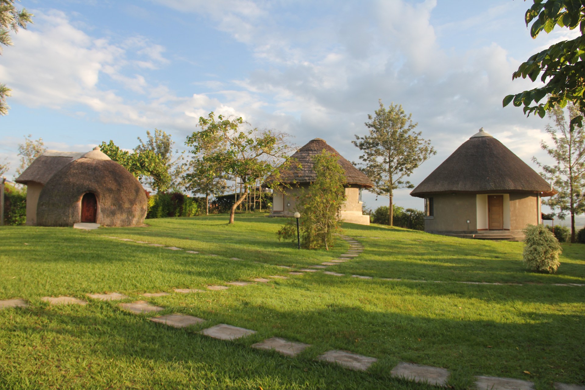 Mpogo Safari Lodge - Budget Accommodation in Lake Mburo National Park