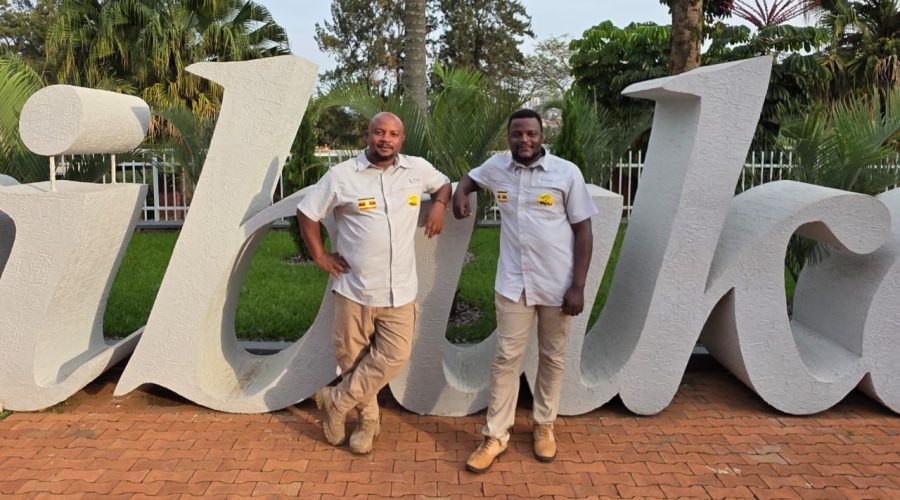 Our Senior Guide (Stanley) and our Senior Tour Consultant (Brian)